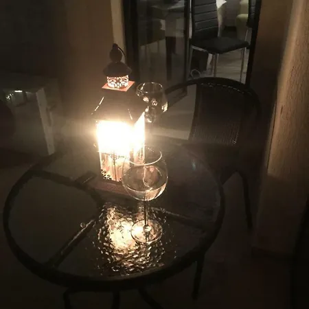 Friends On The Beach - Ver. Sb Apartment